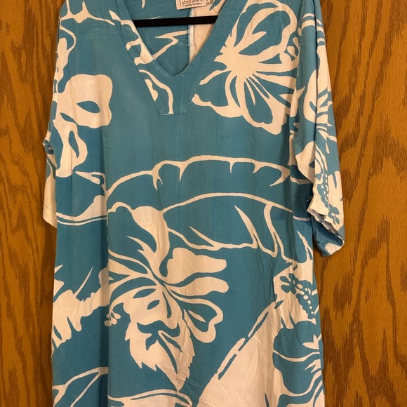 Woman’s Tybee Island Clothing Size Med Printed Tunic Floral , Tunic, Coverup. - Picture 6 of 10